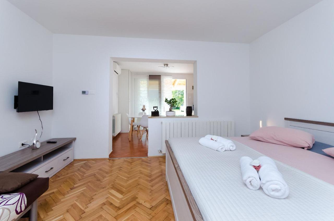 Apartment Zdenko Rovinj Exterior foto